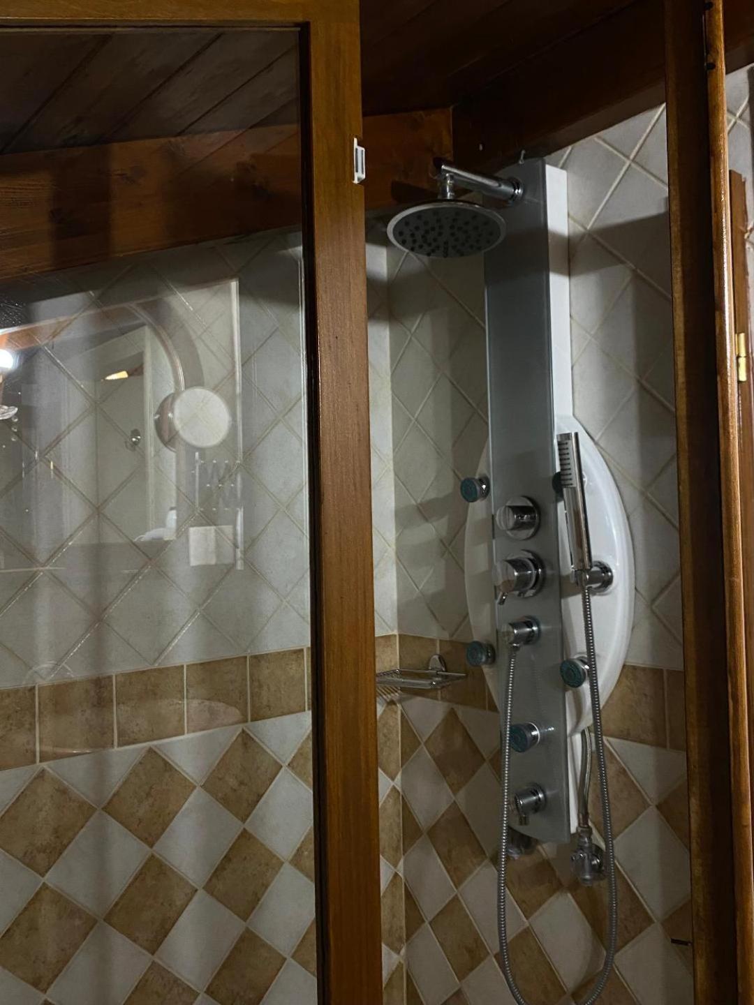אראחובה Guesthouse Katafygio מראה חיצוני תמונה