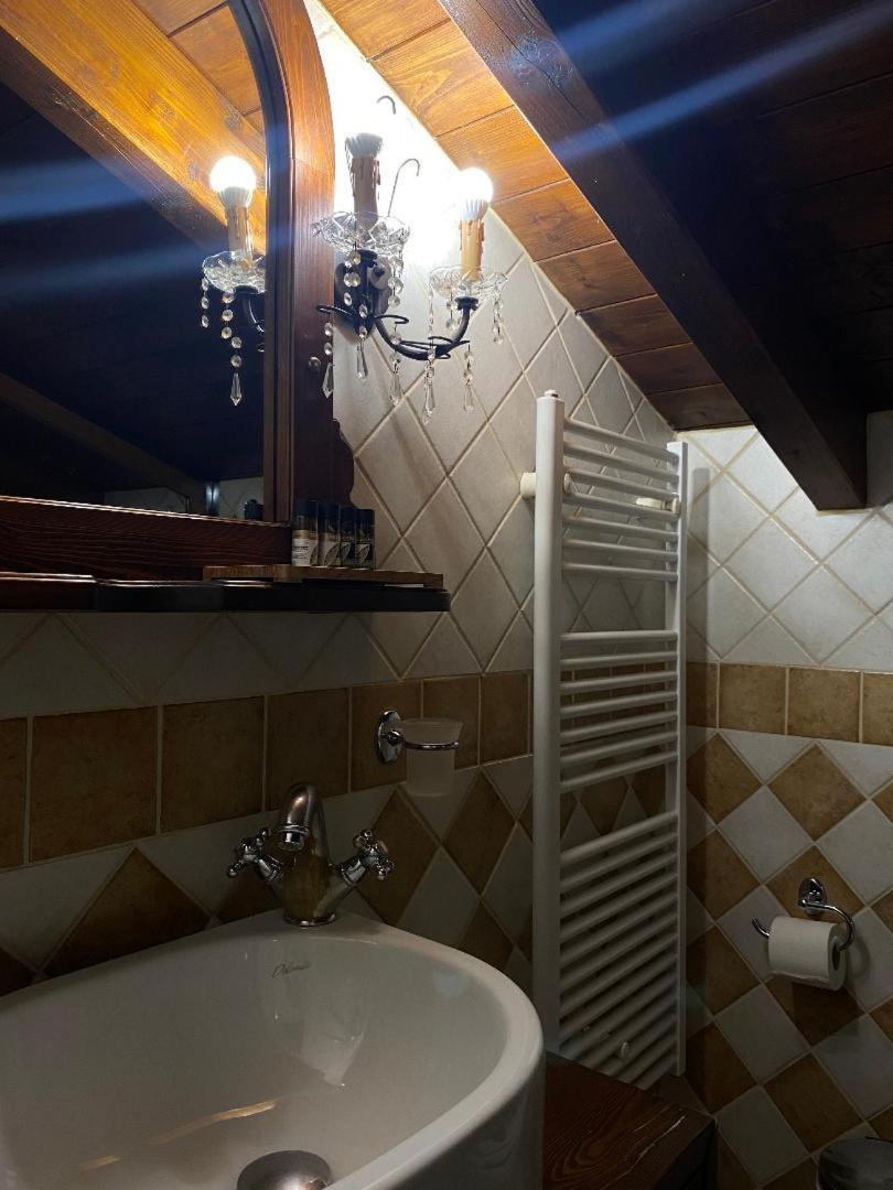 אראחובה Guesthouse Katafygio מראה חיצוני תמונה