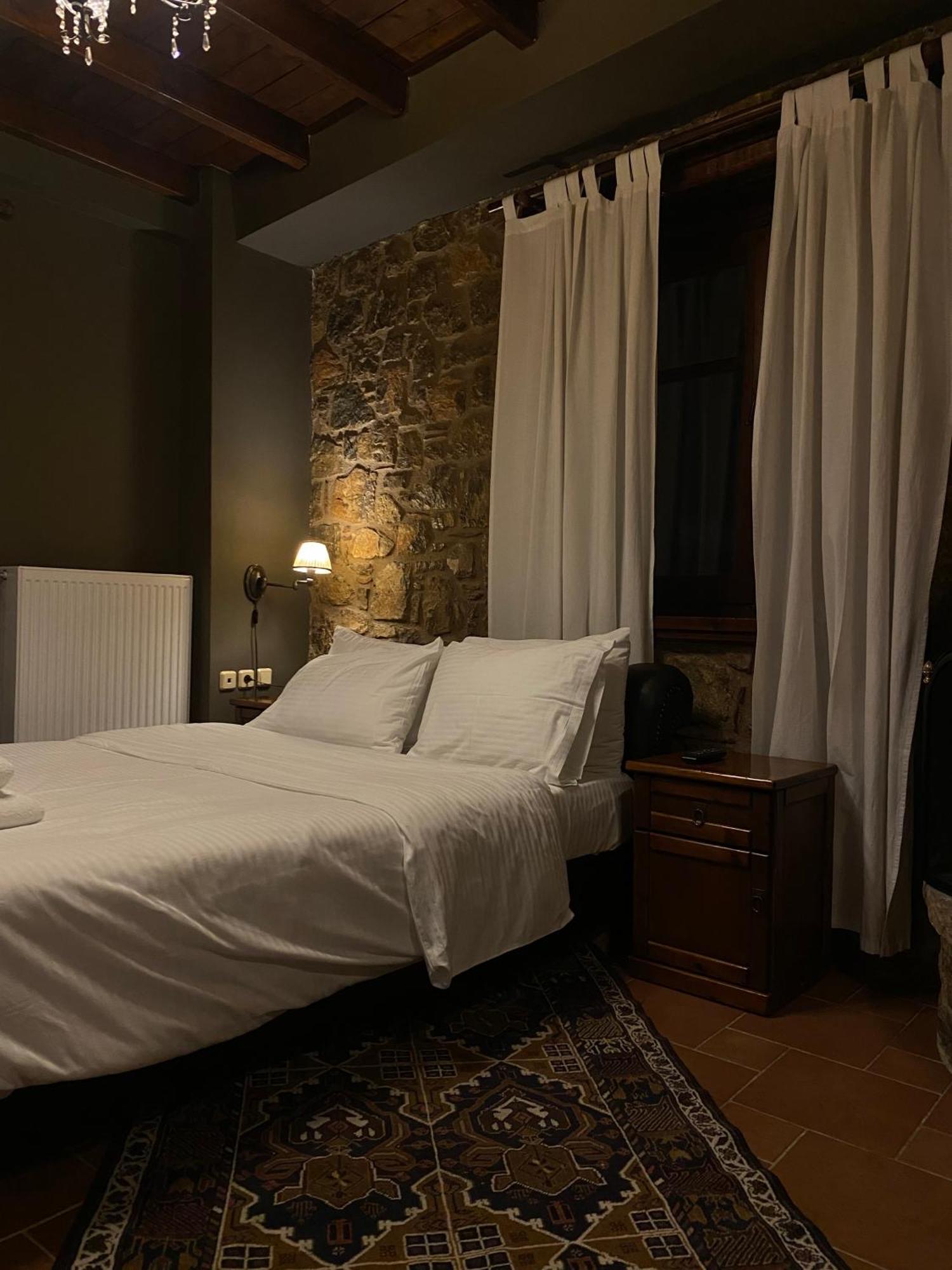 אראחובה Guesthouse Katafygio מראה חיצוני תמונה