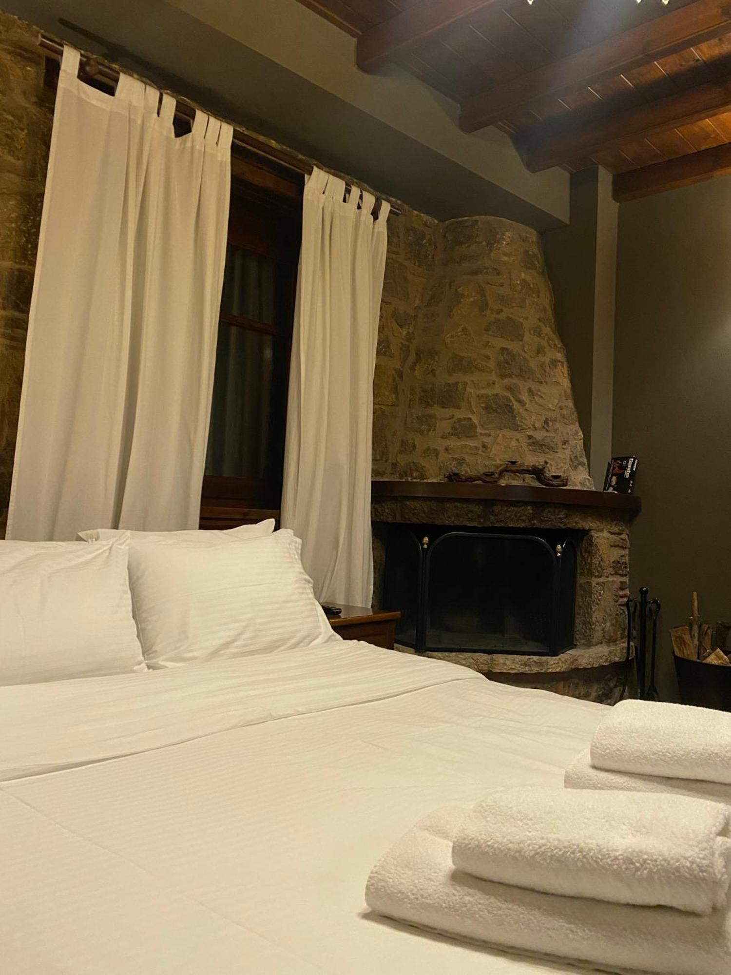 אראחובה Guesthouse Katafygio מראה חיצוני תמונה